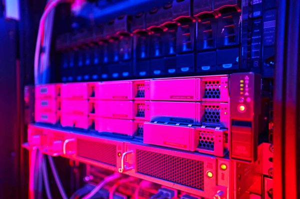 Quelle est la solution à opter pour un hébergeur web piraté?